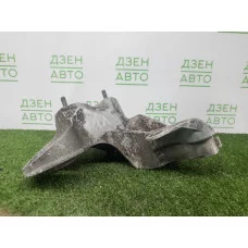Кронштейн двигателя левый Audi A6 C6