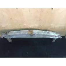 Усилитель переднего бампера Audi A6 C6